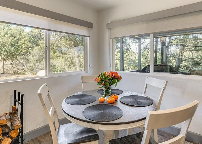 Holiday home Relax Fireside: Retreat W/ Hot Tub! Prescott